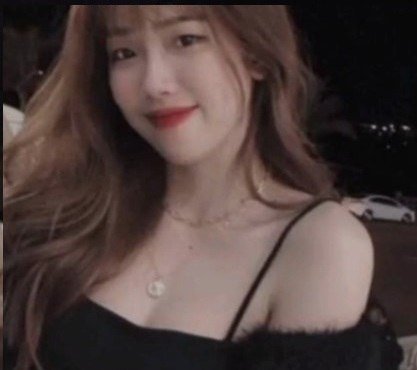 Clip chơi tập thể mới nhất của Lê Bích Vân