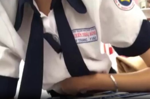 Genz xinh còn mới quan hệ nhiều